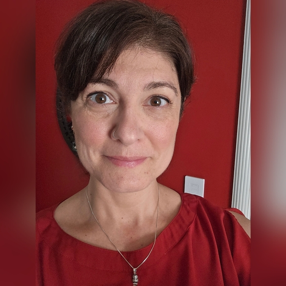 Meet your Posher, Maggie - Picture 2 of 4